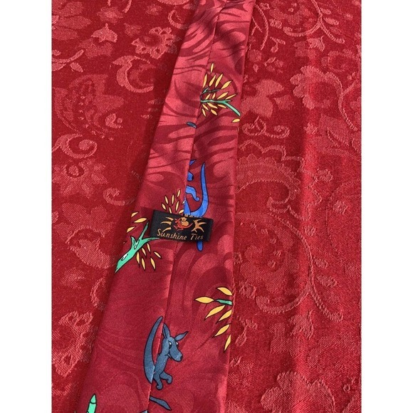 Sunshine Ties Kangaroo Theme Mens Tie Vintage Red Blue Green Silk Koala‎ yellow - Picture 6 of 6